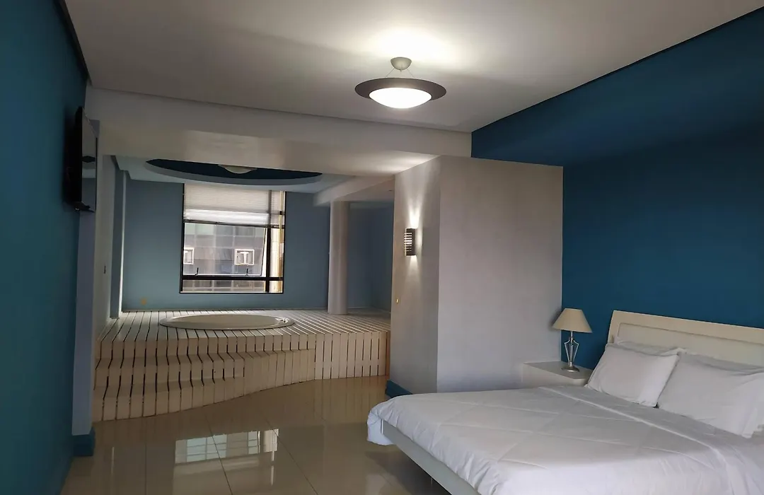 Diamond Hotel-1